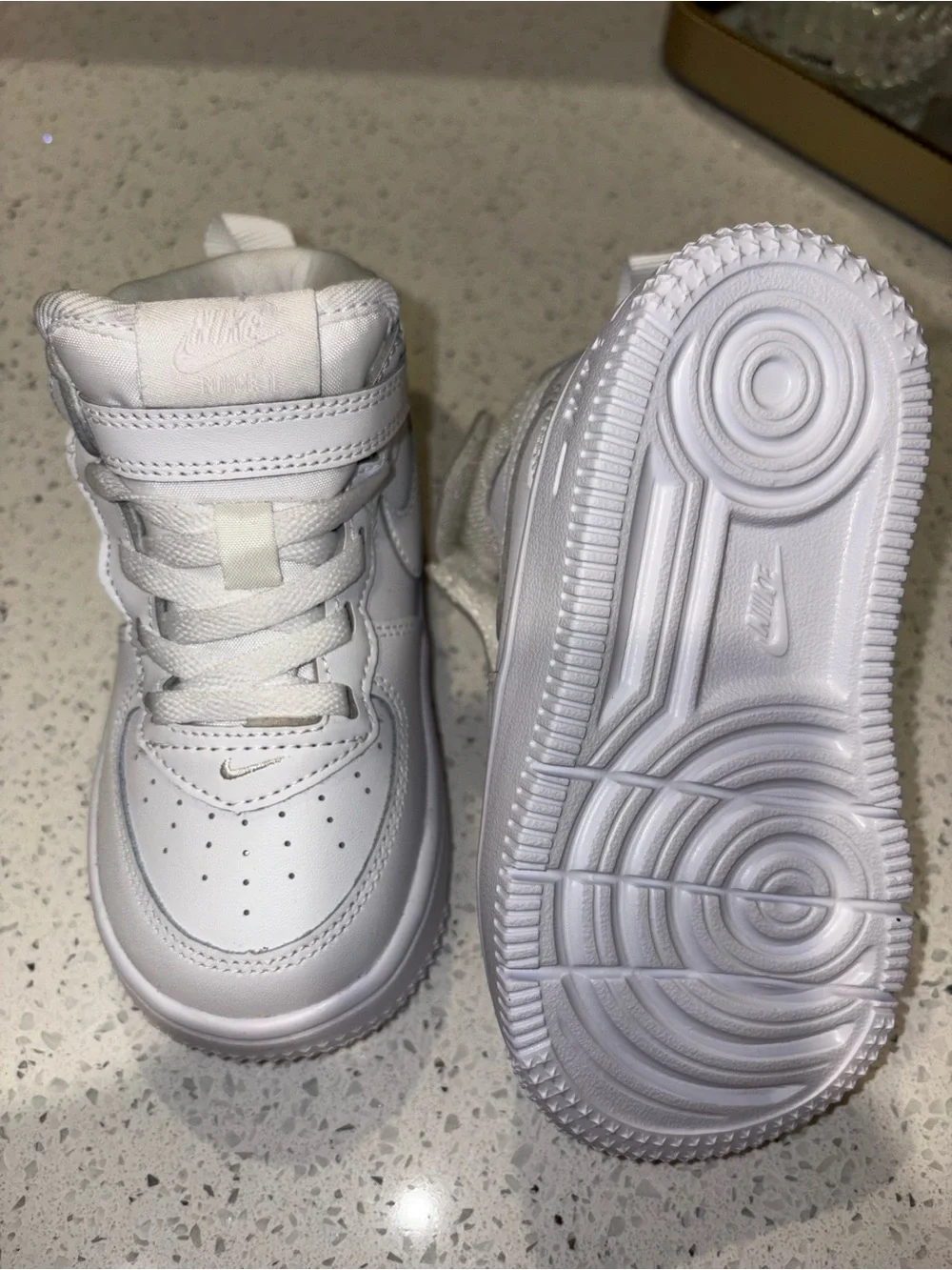 Nike youth high